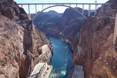 Hoover Dam in der Nähe von Las Vegas (Alexander Mirschel)  Copyright 
Información sobre la licencia en 'Verificación de las fuentes de la imagen'